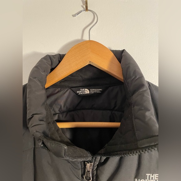 Women’s north face vest - Picture 4 of 4